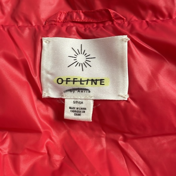 Offline by Aerie Size Small Puffer Vest - Picture 3 of 7